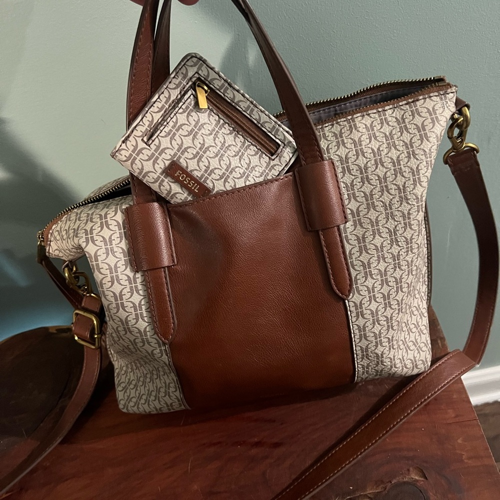 Fossil Brown and Cream Women's Bag and wallet combo